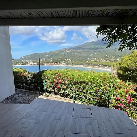Holiday home Un Salto Nel Blu CAMPO NELL'ELBA